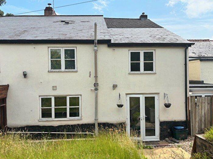 3 Bedroom Terraced House To Rent In Higher Street, Cullompton, EX15
