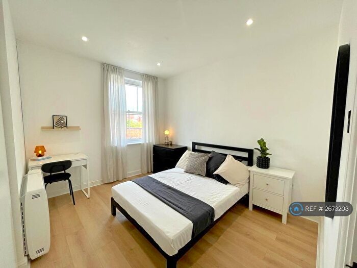 1 Bedroom Flat To Rent In Bath Street, Leamington Spa, CV31