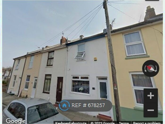 2 Bedroom Terraced House To Rent In Fifth Street, Portsmouth, PO1