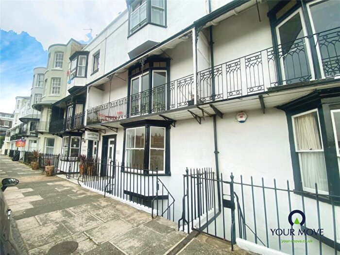 2 Bedroom Flat To Rent In Spencer Square, Ramsgate, Kent, CT11