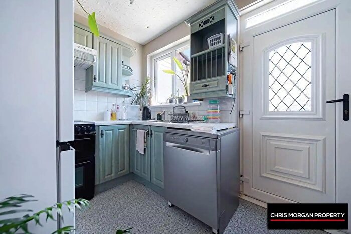 3 Bedroom End Of Terrace House For Sale In Eastvale Avenue, Dungannon, BT71