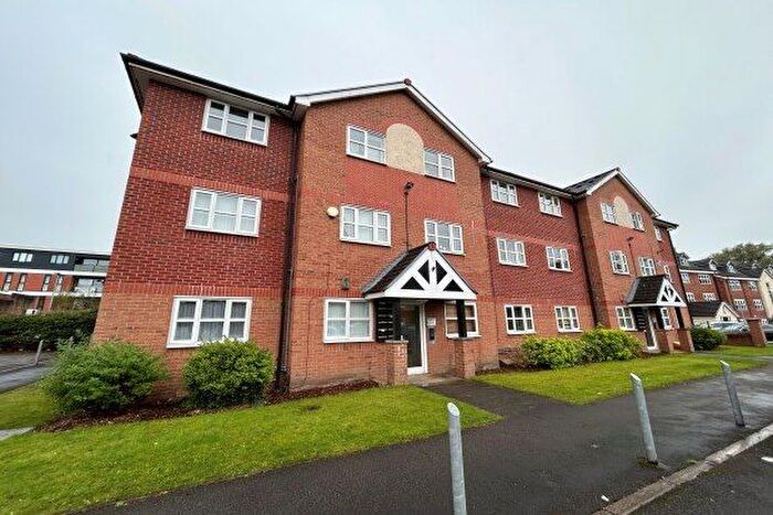 2 Bedroom Flat To Rent In Hall Lane, Manchester, M23