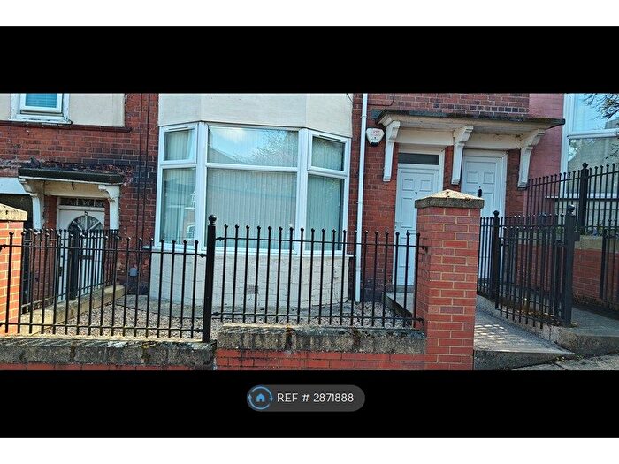 2 Bedroom Flat To Rent In Howard St, Gateshead, NE8
