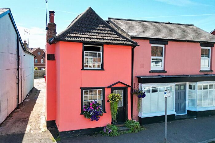2 Bedroom Semi-Detached House To Rent In High Street, Earls Colne, Colchester, CO6