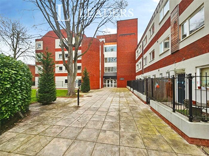 2 Bedroom Apartment For Sale In Collingwood Road, Witham, Essex, CM8