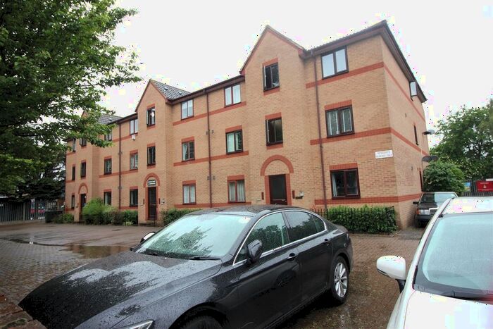 1 Bedroom Flat To Rent In Marquis Court, Longbridge Road, Barking, IG11