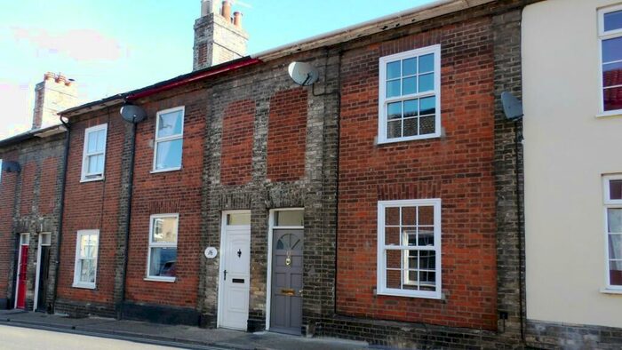 2 Bedroom House To Rent In St Johns Place, Bury St Edmunds, IP33