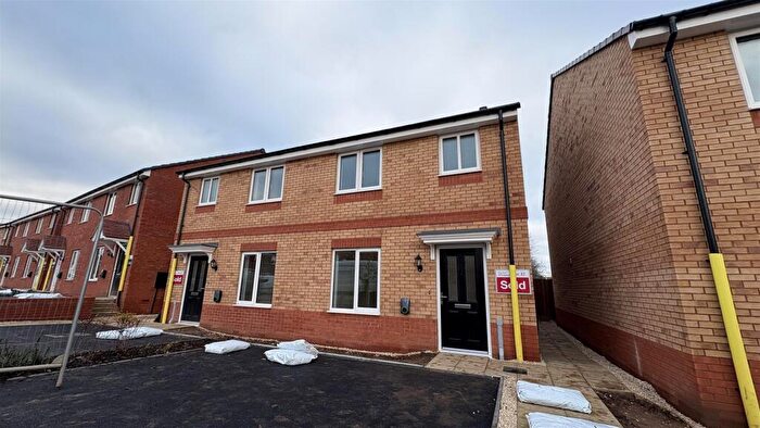 3 Bedroom Property To Rent In Moxon Road, Coventry, CV6