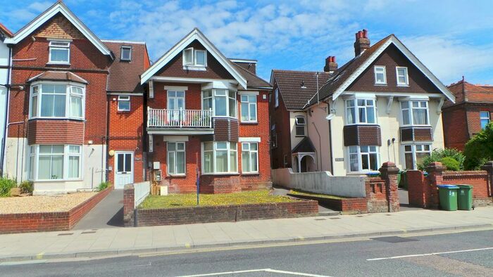 1 Bedroom Flat To Rent In West Street, Fareham, PO16
