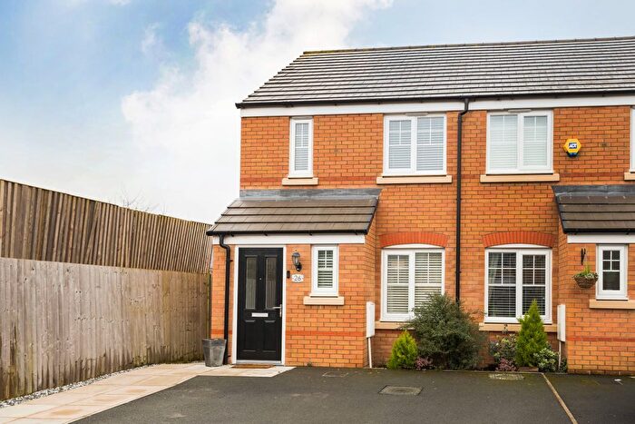 2 Bedroom End Of Terrace House For Sale In High Pond Lane, Ellesmere Port, CH66