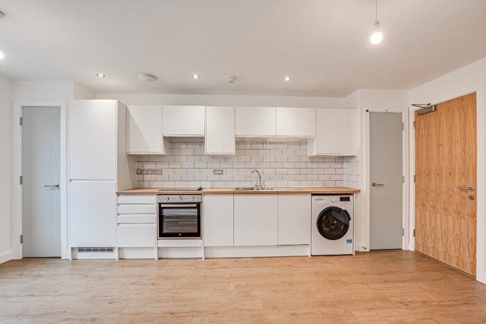 1 Bedroom Apartment To Rent In Wynnstay Street, Liverpool, Merseyside, L8