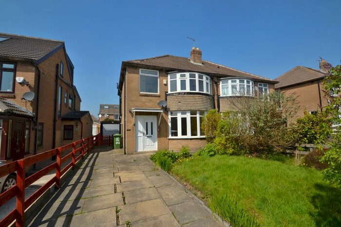 3 Bedroom Semi-Detached House To Rent In Carr Manor Road, Moortown, Leeds, LS17