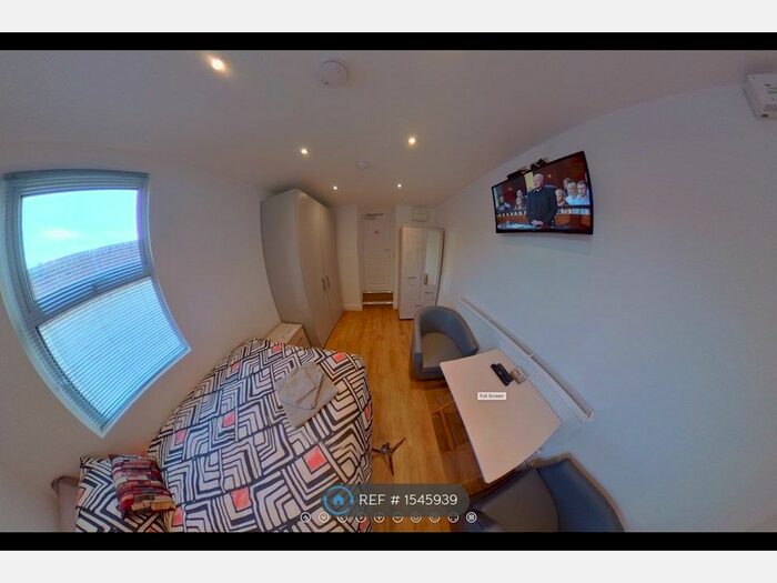 Studio To Rent In Langney Road, Eastbourne, BN21