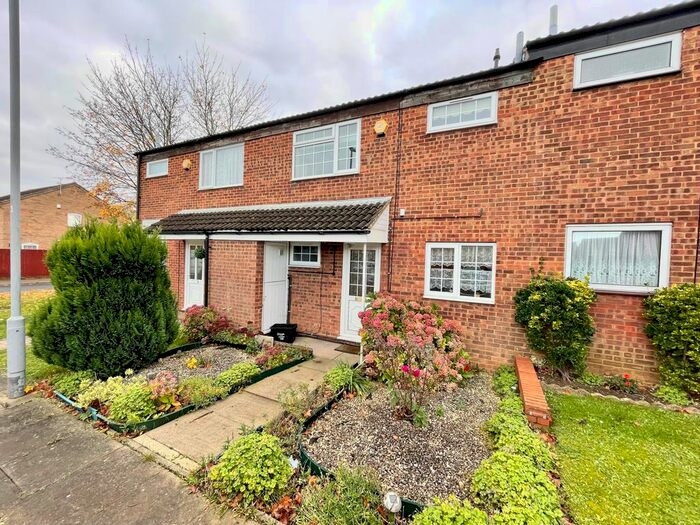 3 Bedroom Property To Rent In Peregrine Road, Luton LU4