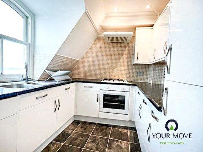 1 Bedroom Flat To Rent In Marine Crescent, Folkestone, Kent, CT20