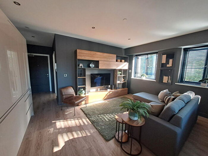 1 Bedroom Apartment For Sale In Streetsbrook Road, Solihull, B91