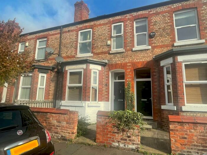 5 Bedroom Private Hall To Rent In Davenport Avenue, Withington, M20