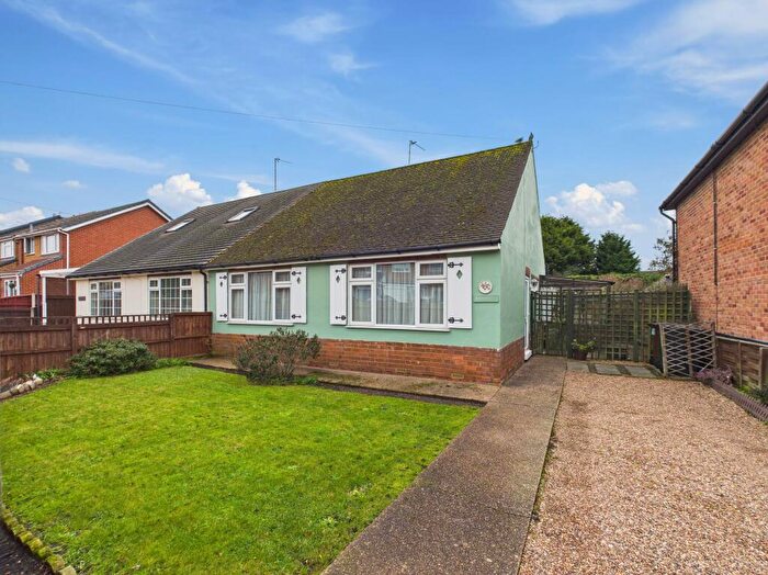 2 Bedroom Semi-Detached Bungalow For Sale In Deep Furrow Avenue, Carlton, Nottingham, NG4