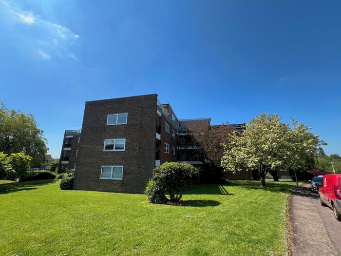 1 Bedroom Flat To Rent In Highmill, Ware, SG12