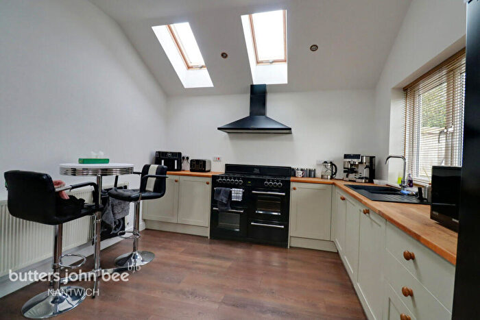 3 Bedroom Detached House For Sale In Main Road, Shavington, CW2