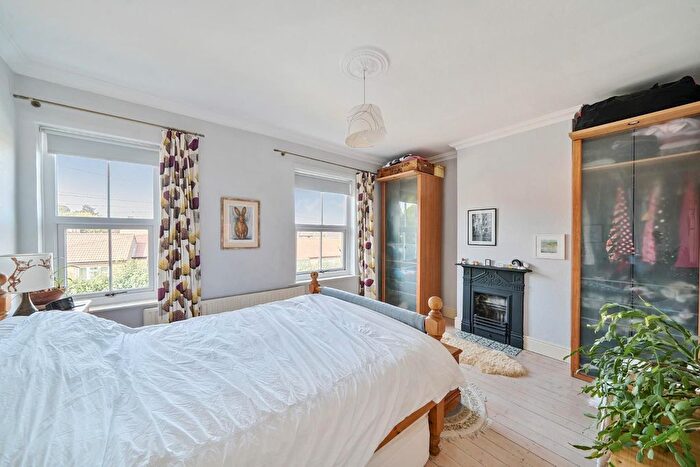 3 Bedroom Terraced House For Sale In Leeds Road, Tadcaster, LS24