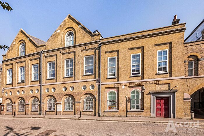2 Bedroom Flat For Sale In High Street, The Gatehouse High Street, RM1