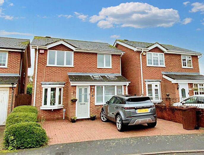 3 Bedroom Detached House To Rent In Waterside Mews, Wateringbury, ME18