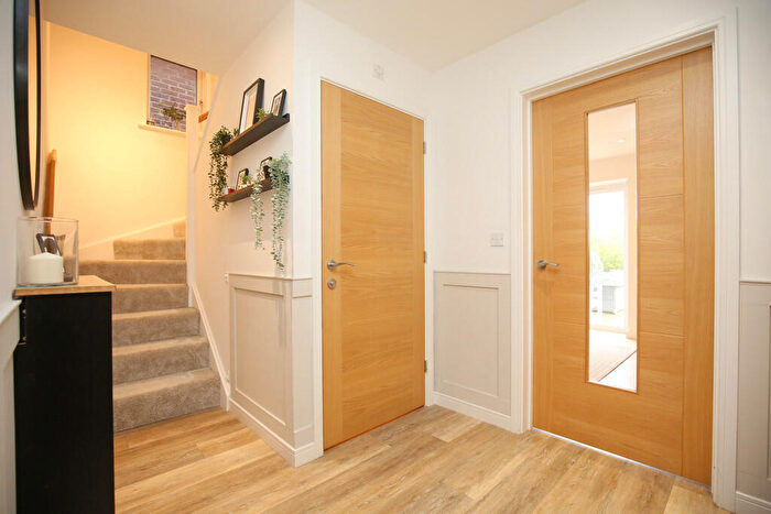 5 Bedroom Detached House For Sale In Corn Fields, Austrey, CV9