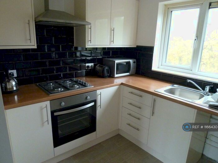 1 Bedroom Flat To Rent In Fulwood, Preston, PR2