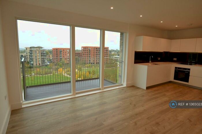 1 Bedroom Flat To Rent In Larkin House, London, SE3