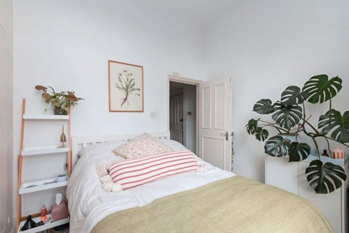 1 Bedroom Flat To Rent In Louvaine Road, SW11