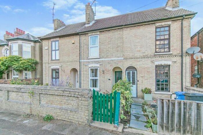 3 Bedroom Property To Rent In Rosehill Road, Ipswich, IP3