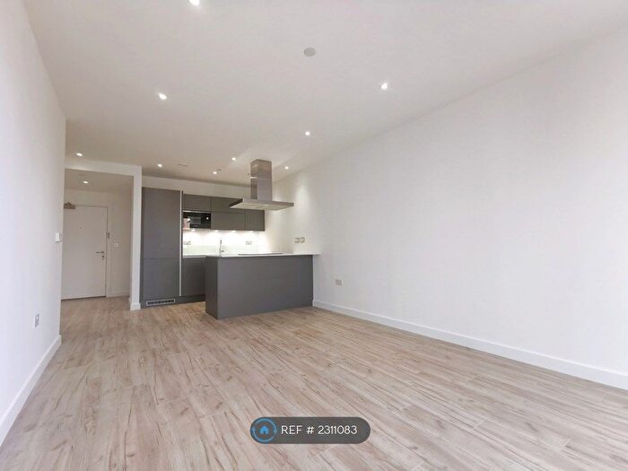 1 Bedroom Flat To Rent In Oldfield Lane North, Greenford, UB6