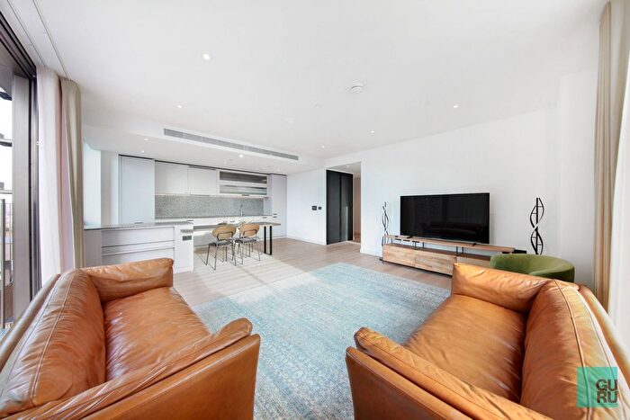 3 Bedroom Flat To Rent In Embassy Gardens, London, SW11