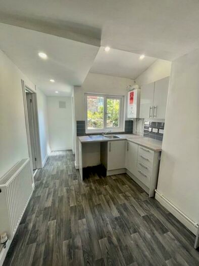 3 Bedroom Terraced House To Rent In Tynybedw Street, Treorchy, CF42