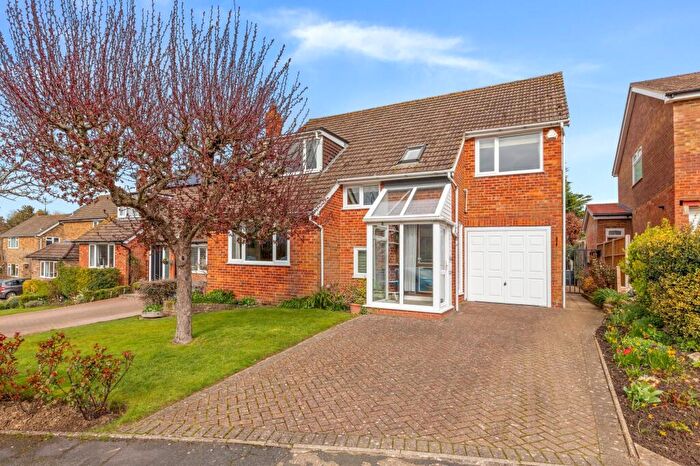 4 Bedroom Detached House For Sale In Elm Trees, Long Crendon, HP18