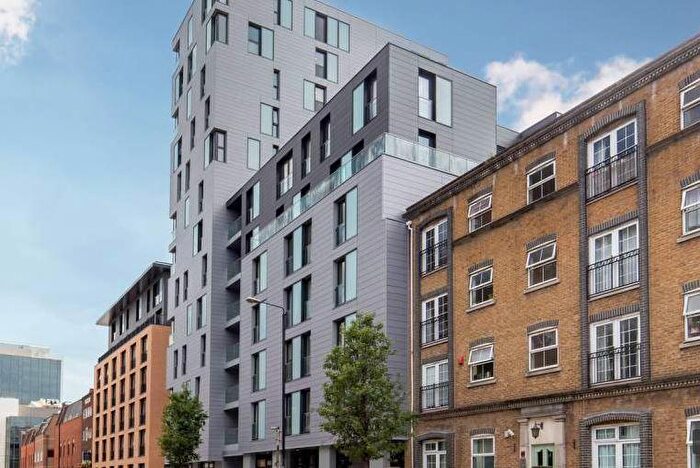 1 Bedroom Flat To Rent In Dock Street, London, E1