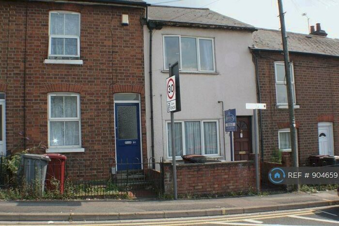 2 Bedroom Terraced House To Rent In Pell Street, Reading, RG1