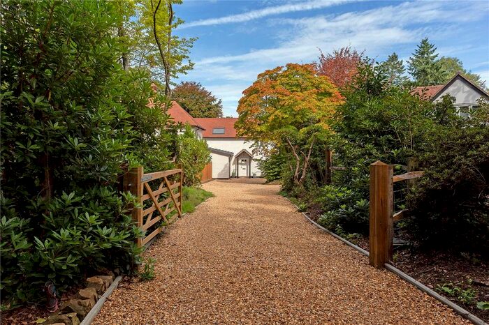 3 Bedroom Semi-Detached House For Sale In Hewshott Lane, Liphook, GU30