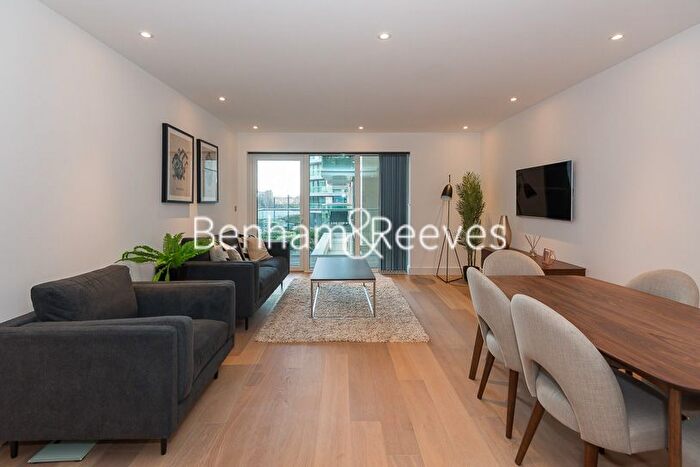 2 Bedroom Flat To Rent In Fulham Reach, Hammersmith, W6