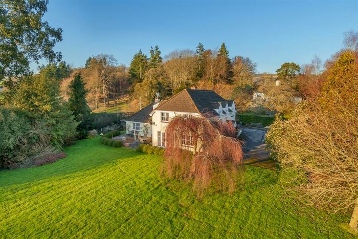 5 Bedroom Detached House For Sale In Silverton, Exeter, EX5