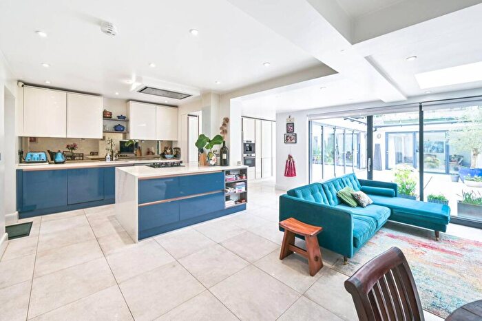 4 Bedroom Semi-Detached House To Rent In The Highway, Stanmore, HA7