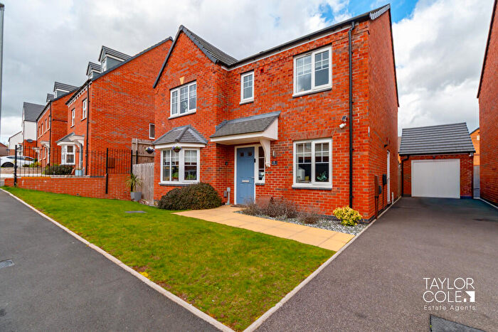 4 Bedroom Detached House For Sale In Narcissus Close, Tamworth, B79