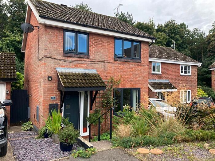 3 Bedroom Detached House For Sale In Eldred Close, Bury St. Edmunds, IP32
