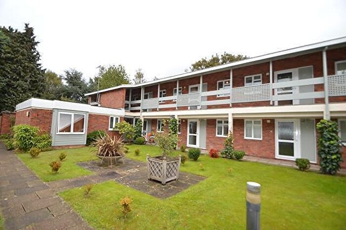 1 Bedroom Maisonette To Rent In Bedroom Property In Guildford, GU1