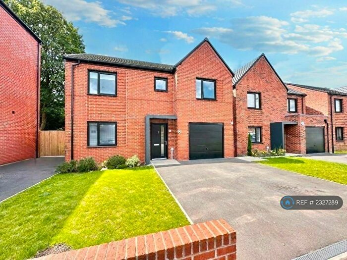 4 Bedroom Detached House To Rent In Stage Street, Manchester, M23