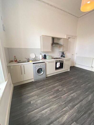 2 Bedroom Flat To Rent In Clouston Street, North Kelvinside, Glasgow, G20