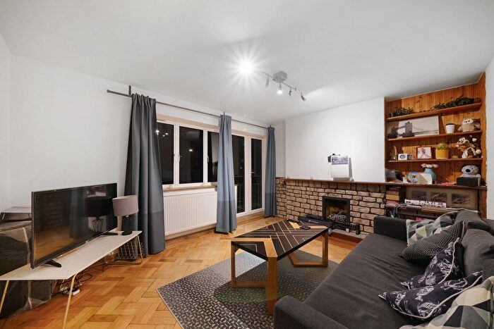 1 Bedroom Flat To Rent In Warner House, Abercorn Place, NW8