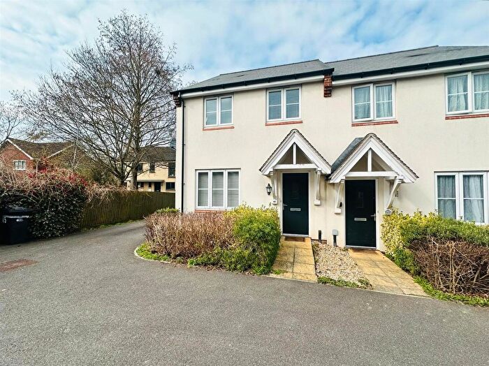 3 Bedroom Property To Rent In Gregorys Crescent, Wellington, TA21