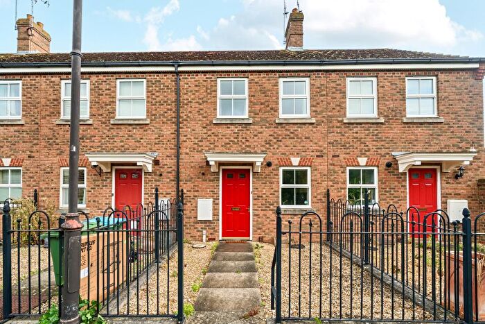 2 Bedroom Terraced House To Rent In Great Meadow Way, Aylesbury, HP19